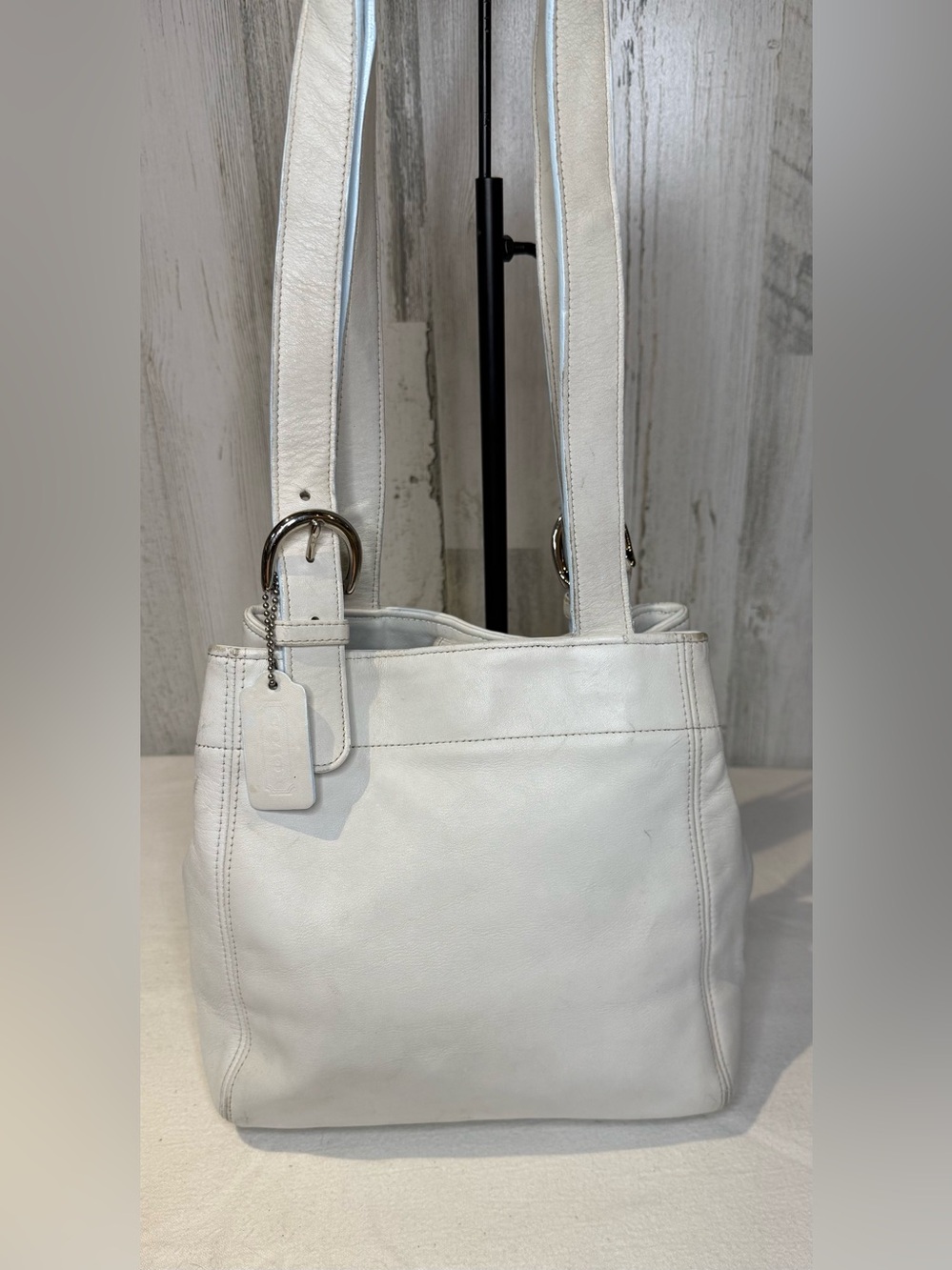 Coach Vintage Waverly Shoulder Bag 1996 4157 made USA White Leather